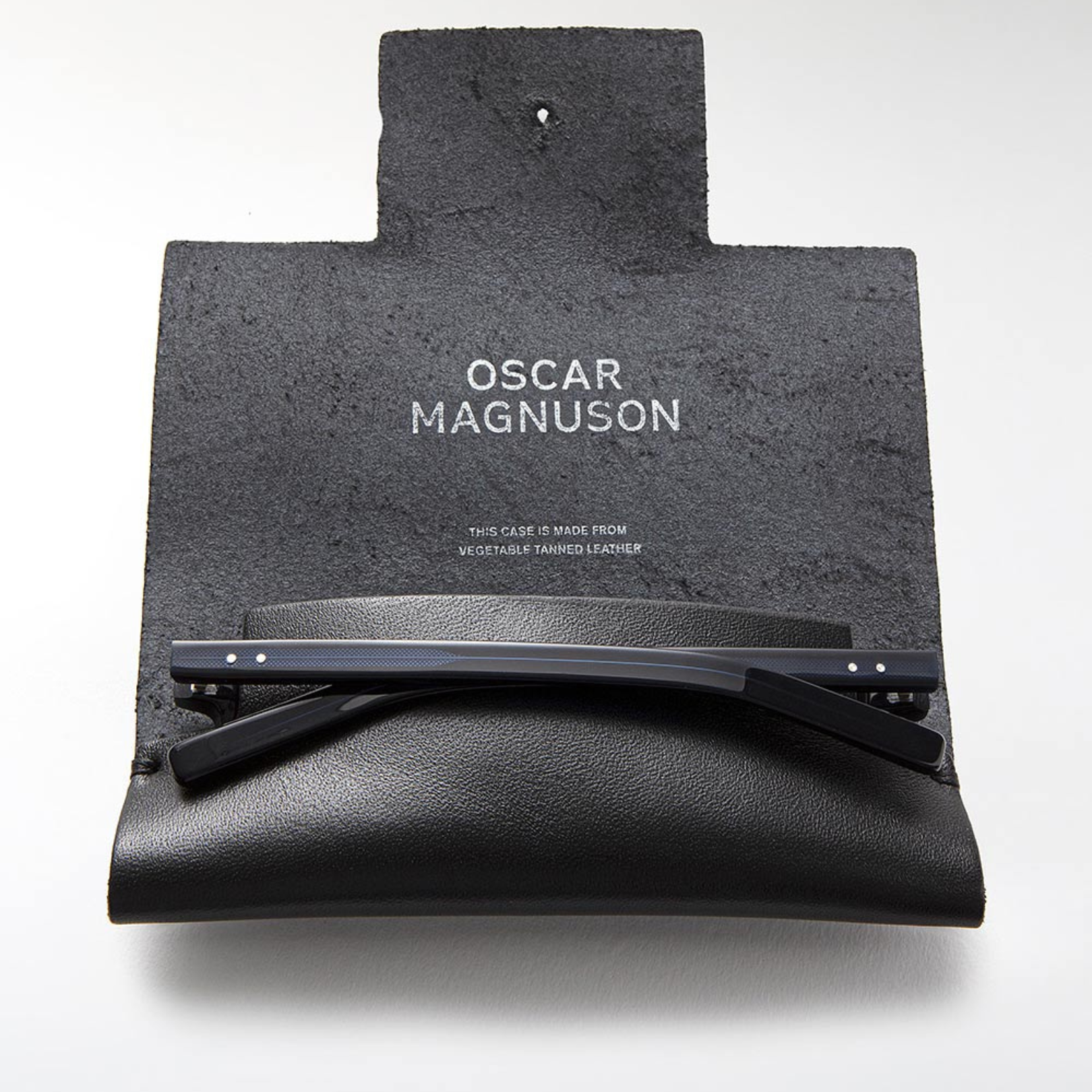 Oscar Magnuson - Deckard OM3 Sun