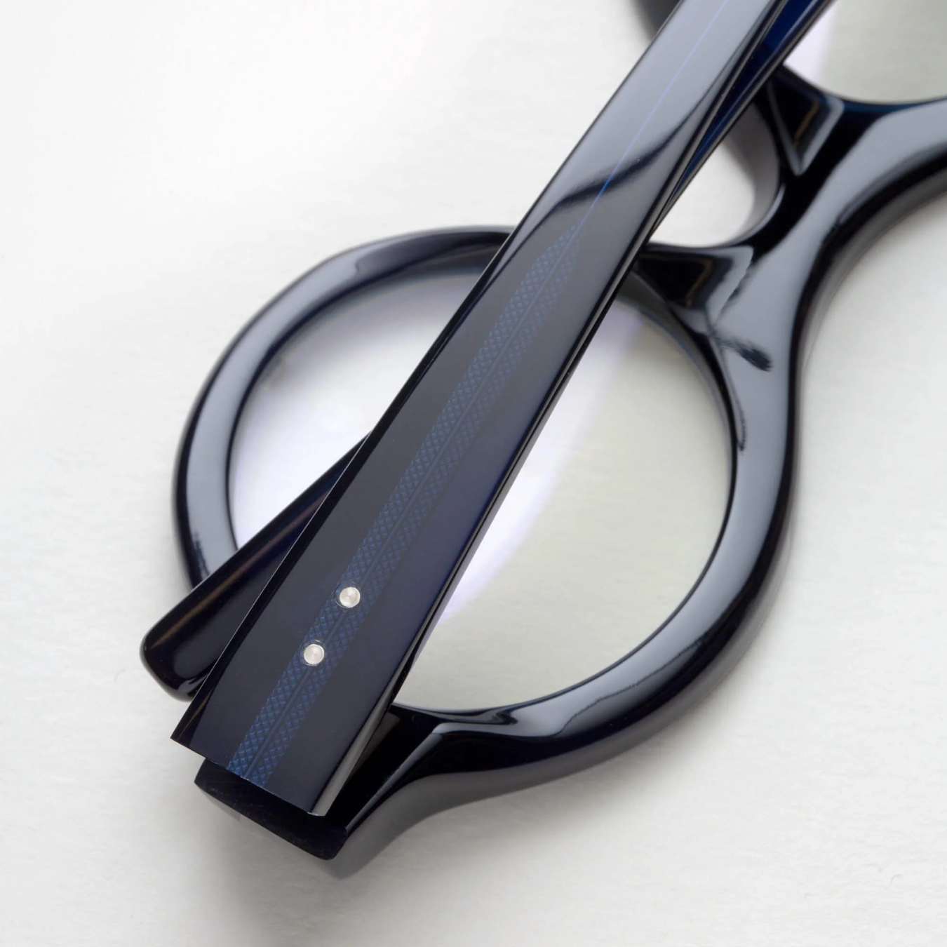 Oscar Magnuson - Rei OM6